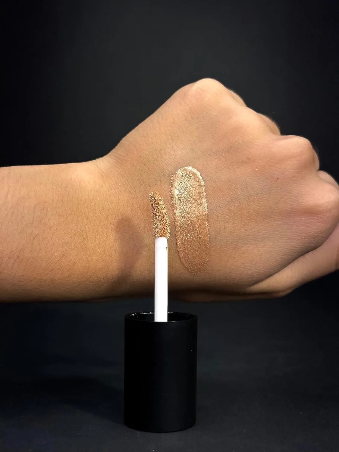 Absolute highlighter by Bianca Makeup (Champagne)