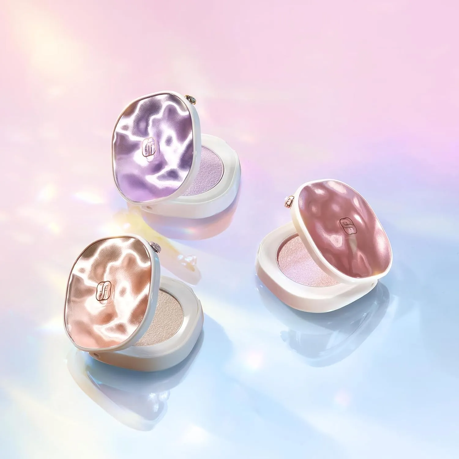 FLORASIS Gentle Waves Aqua Glow Highlighter (01 Golden Delight, 1 Count)