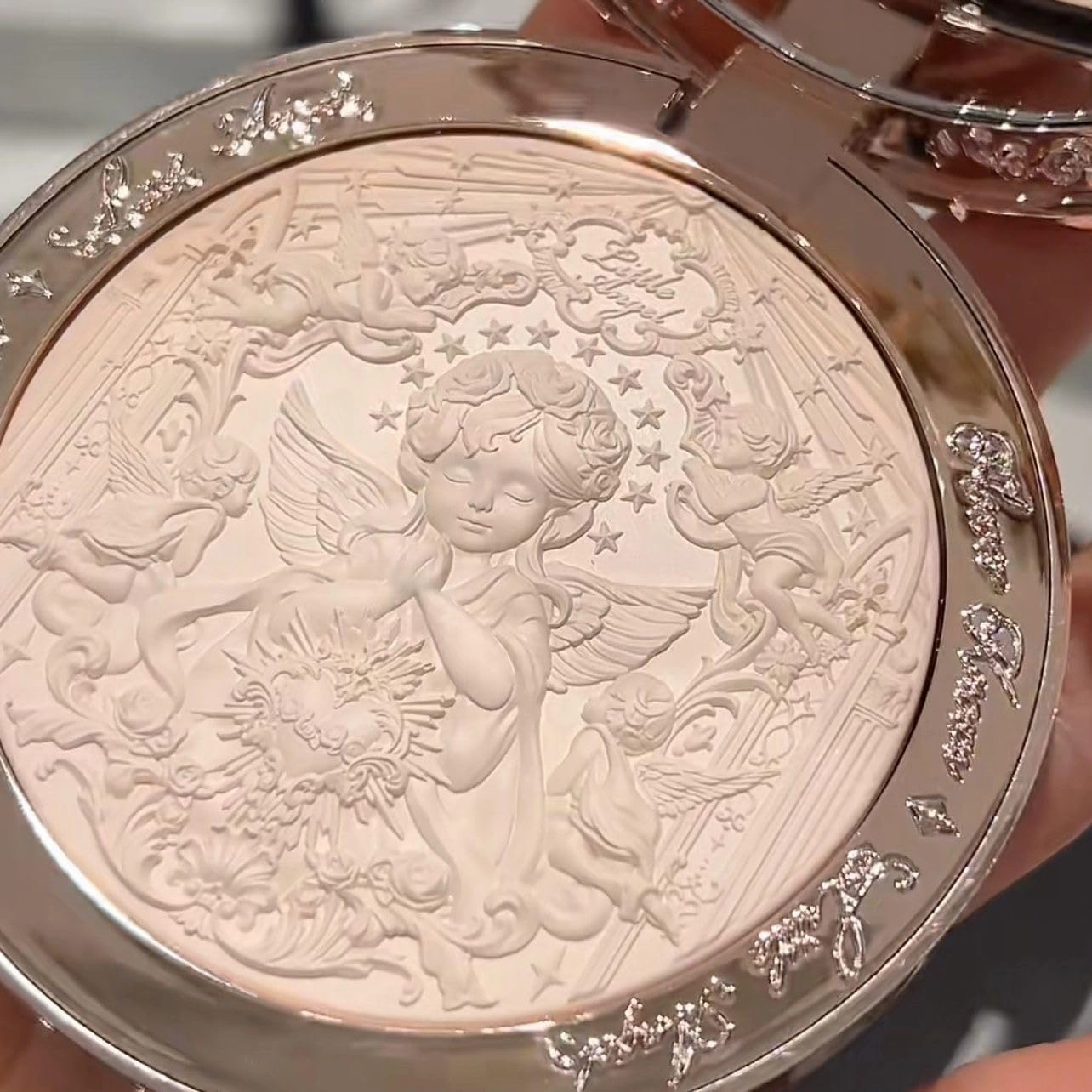 Flower Knows Little Angel Collection Relief Highlight Face Powder iluminador Makeup Contour Highlighter Palette (C01, K)