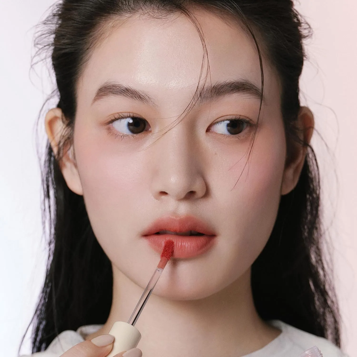 hince True Dimension Layering Cheek - Cream & Pressed Powder 2 Different Shades & Textures - Silky Seamless Long Lasting Blush Makeup - Muted Beige & Elegant Rose Beige (1, ALLURE IN THE AIR, L001)