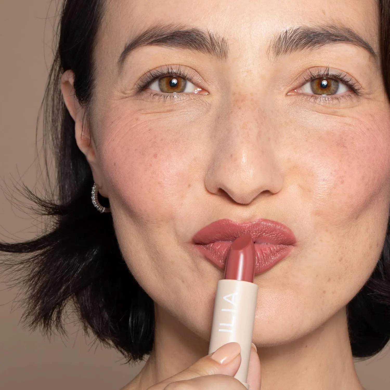 ILIA - Color Block Lipstick | Non-Toxic, Vegan, Cruelty-Free, Hydrating   Long Lasting, No Budge Color with Full Coverage (Marsala (Neutral Brown With Cool Undertones), 0.14 oz | 4 g)