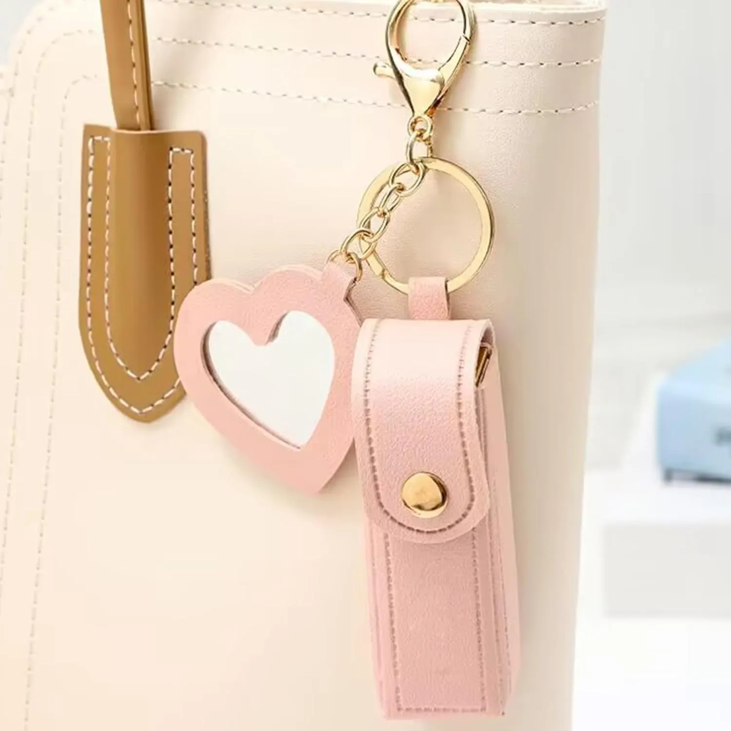 Lip Oil Keychain - Mirror & Oil 2-in-1, Women Mini Travel Chapstick Holder Key Chain Lipstick Case Organizer with Mirror, PU Leather Potable Lipgloss Lip Balm Holder with Heart Pendant(4pcsc)