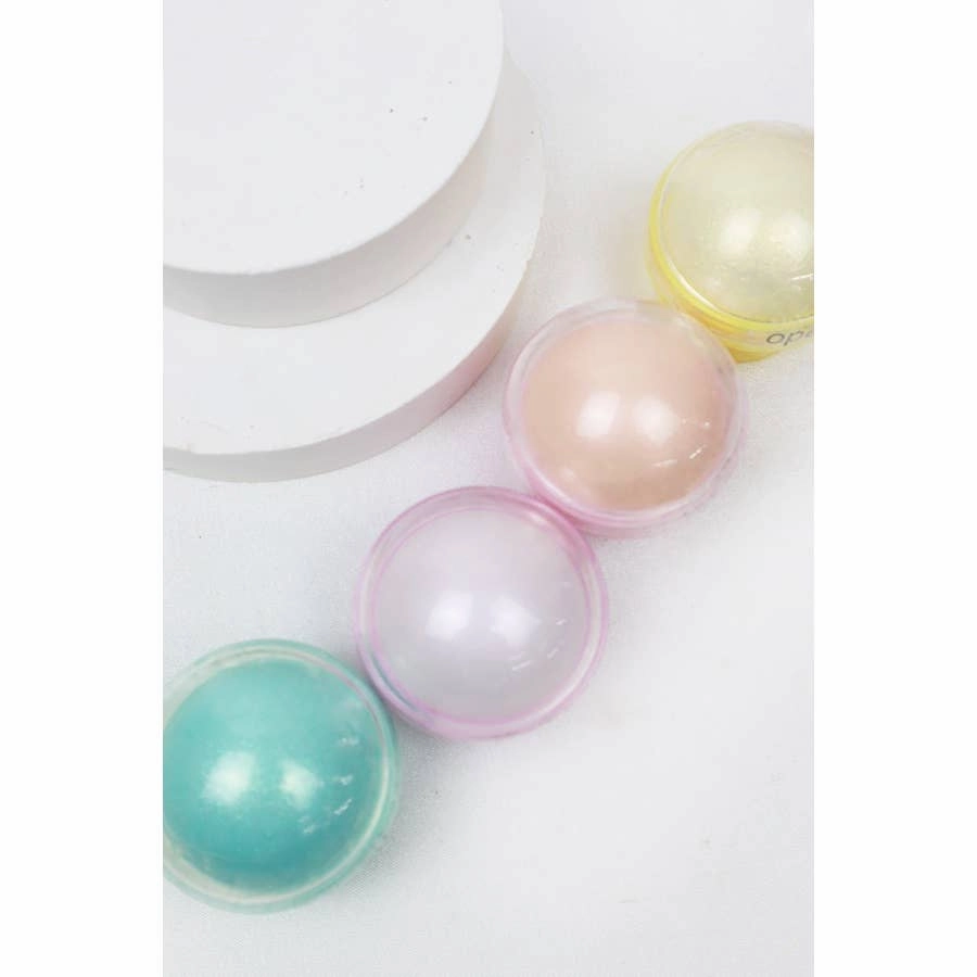 Lip Cheek and Body Highlighter