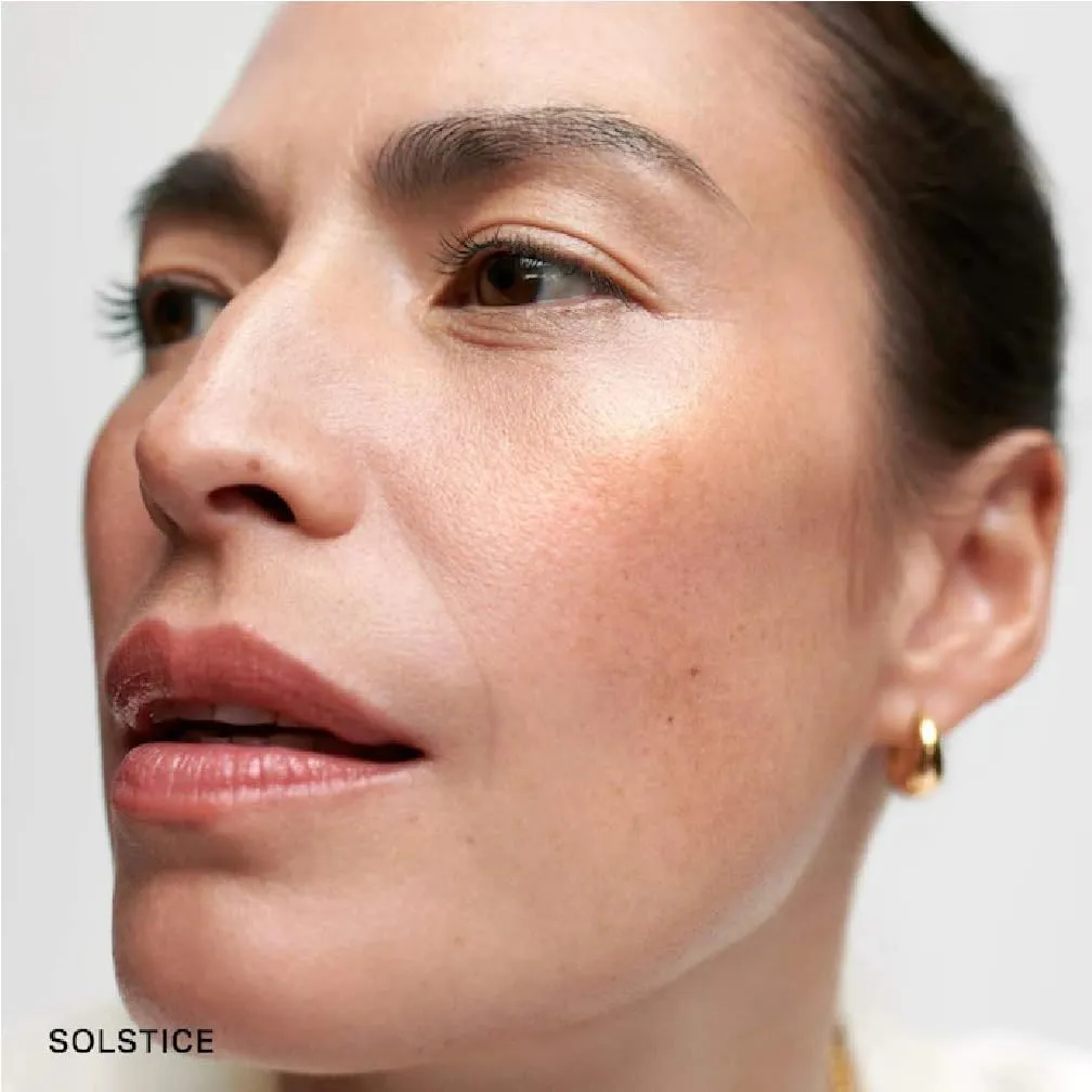 M Day Glow Dewy Highlighting Balm 0.7 oz / 5 g (Solstice - neutral bronze, Standard size)