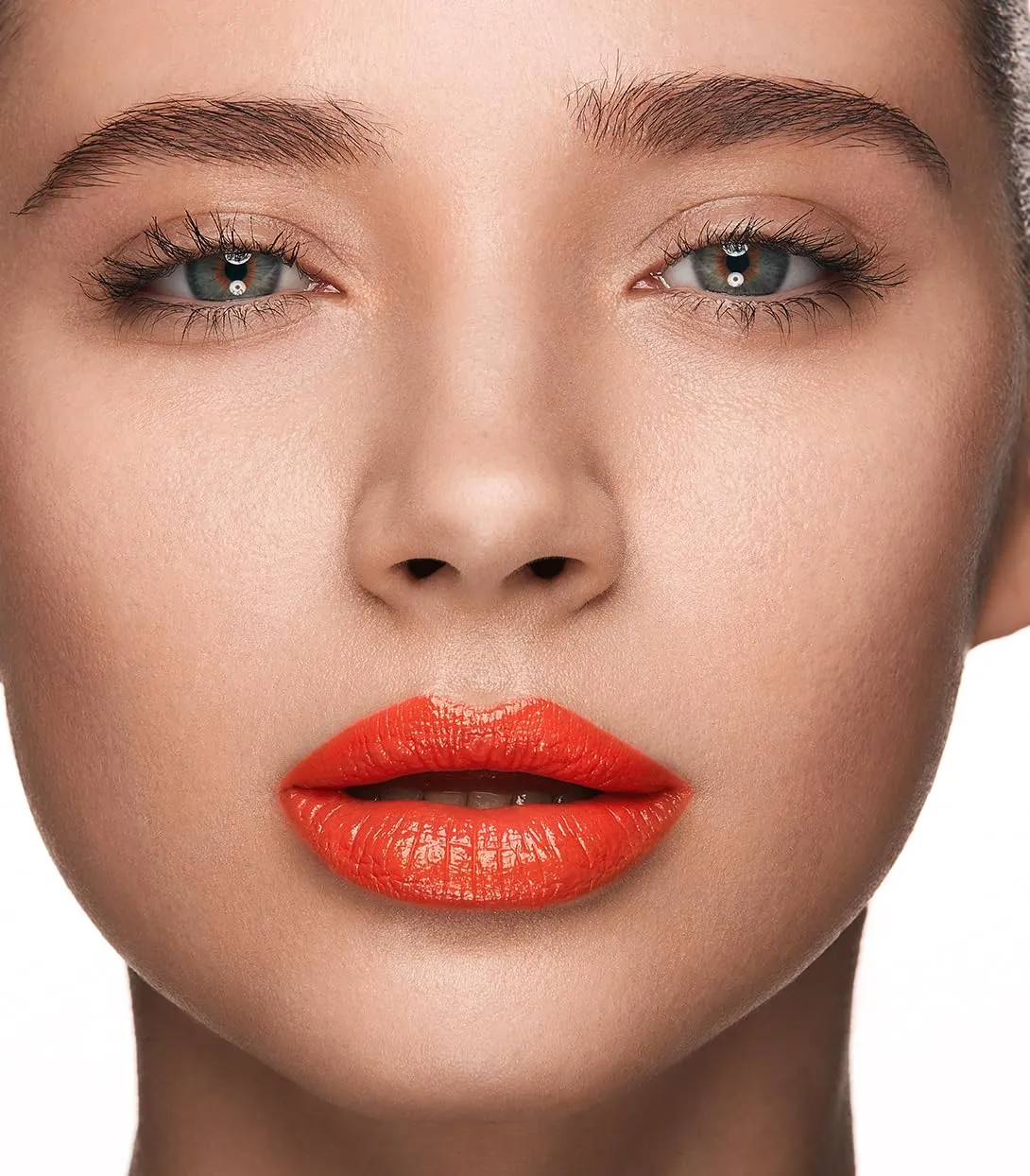 MAKE Beauty Cream Supreme Long-Lasting Lipstick. High Impact Hydrating Lip Color with Emollient Moisturizing Formula. Creamy Semi-Glossy Lipstick - Shade, Molten
