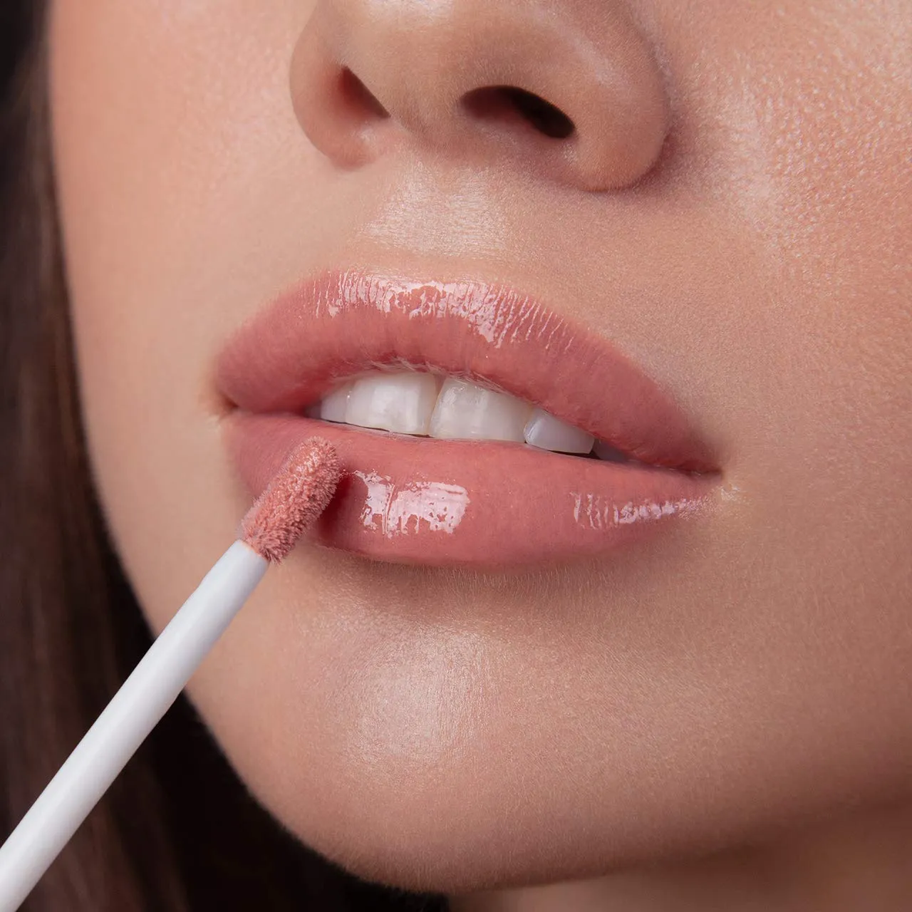 Romanovamakeup Sexy Lip Gloss SENSUAL. Rich, Non-sticky, Soothing, Naturally moisturize, Hydrating Glitter Lip Gloss PALE PINK RASPBERRY SHADE Easy to Wear, Keeps Smooth Lips Gloss, Travel size.