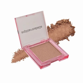Sophia   Mabelle Satin Powder Highlighter – Lightweight, Buildable Shimmer Face Makeup – Radiant Glow & Smooth Finish – Long-Lasting for All Skin Tones – 3.2g (Peach Delight, standard)